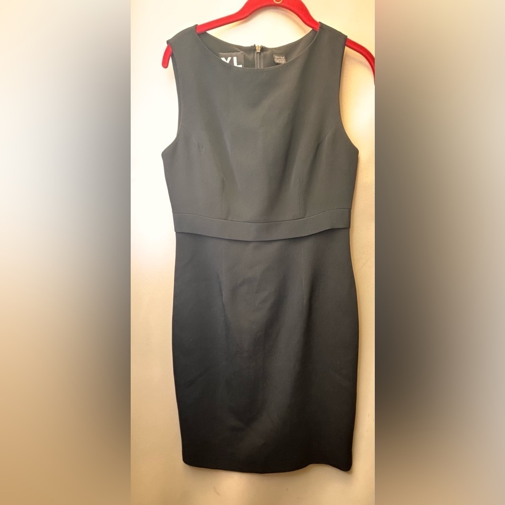 YL by Yair Black 100% Silk Sheath Dress Size 4 Beautiful